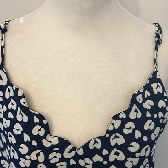 She + Sky blue white patterned spaghetti strap blouse Size S - Picture 3 of 8
